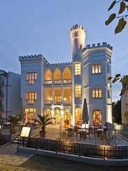 Hotel Kastell Ahlbeck  エクステリア 写真