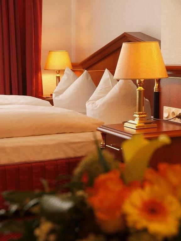 Hotel Kastell Ahlbeck  エクステリア 写真